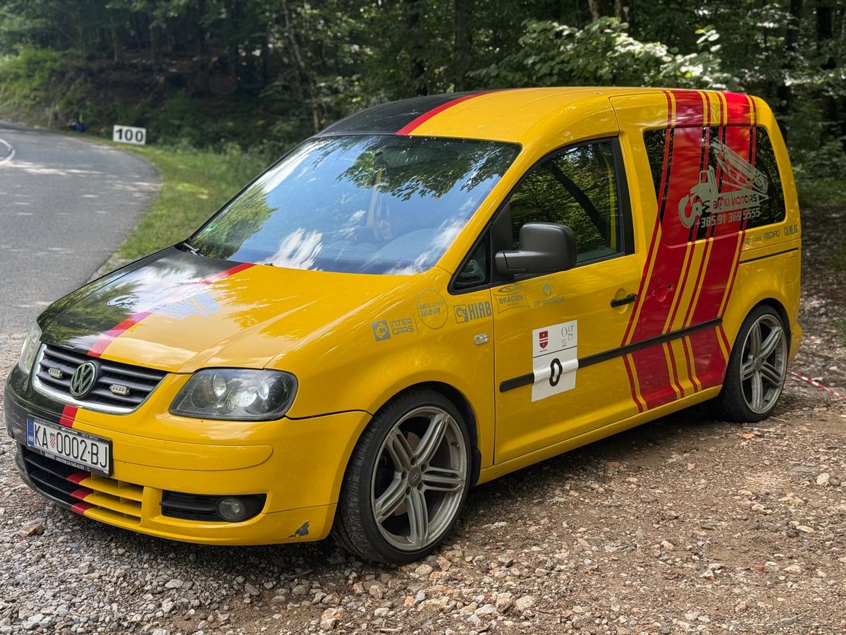 Boki Assistance VW Caddy servisno vozilo za pomoć na cesti Karlovac